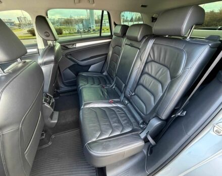 Серый Шкода Kodiaq, объемом двигателя 1.5 л и пробегом 80 тыс. км за 32000 $, фото 10 на Automoto.ua