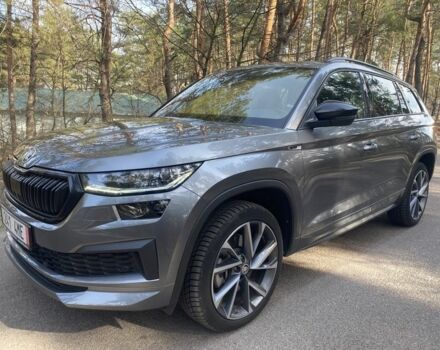 Серый Шкода Kodiaq, объемом двигателя 2 л и пробегом 15 тыс. км за 42900 $, фото 1 на Automoto.ua