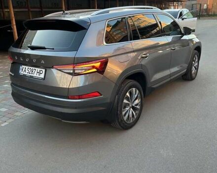 Серый Шкода Kodiaq, объемом двигателя 1.97 л и пробегом 90 тыс. км за 35500 $, фото 5 на Automoto.ua