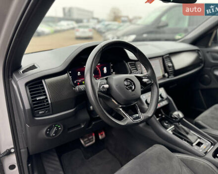 Серый Шкода Kodiaq, объемом двигателя 1.97 л и пробегом 181 тыс. км за 35500 $, фото 47 на Automoto.ua