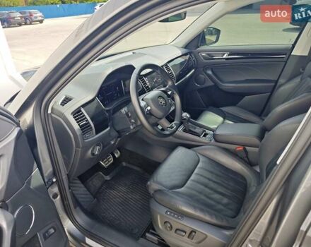 Сірий Шкода Kodiaq, об'ємом двигуна 1.97 л та пробігом 50 тис. км за 42036 $, фото 8 на Automoto.ua