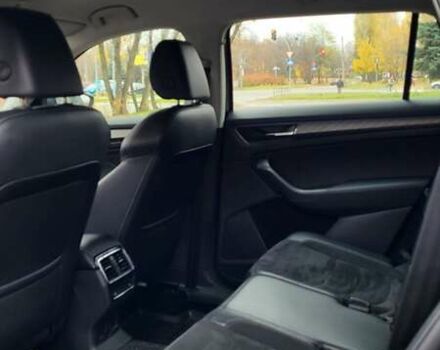 Серый Шкода Kodiaq, объемом двигателя 1.97 л и пробегом 150 тыс. км за 30500 $, фото 9 на Automoto.ua