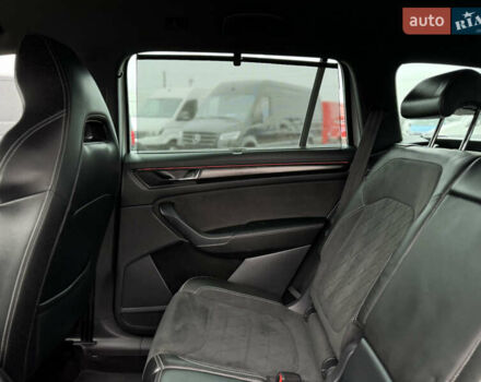 Серый Шкода Kodiaq, объемом двигателя 1.97 л и пробегом 181 тыс. км за 35500 $, фото 92 на Automoto.ua