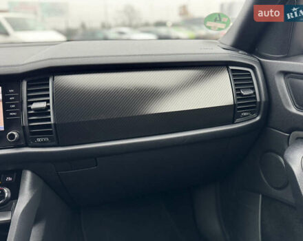 Серый Шкода Kodiaq, объемом двигателя 1.97 л и пробегом 181 тыс. км за 35500 $, фото 66 на Automoto.ua