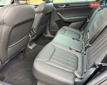 Серый Шкода Kodiaq, объемом двигателя 1.97 л и пробегом 83 тыс. км за 42900 $, фото 35 на Automoto.ua