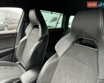 Серый Шкода Kodiaq, объемом двигателя 1.97 л и пробегом 181 тыс. км за 35500 $, фото 81 на Automoto.ua