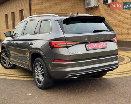 Серый Шкода Kodiaq, объемом двигателя 1.97 л и пробегом 83 тыс. км за 42900 $, фото 12 на Automoto.ua