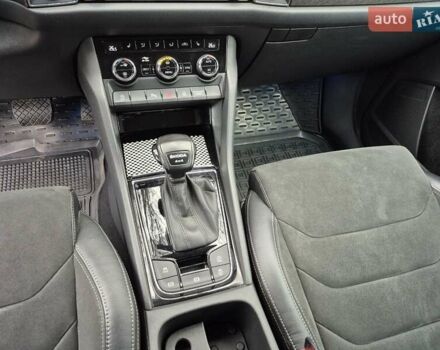 Серый Шкода Kodiaq, объемом двигателя 1.97 л и пробегом 151 тыс. км за 31500 $, фото 14 на Automoto.ua