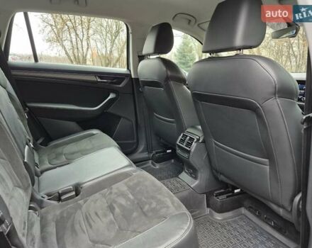 Серый Шкода Kodiaq, объемом двигателя 1.97 л и пробегом 151 тыс. км за 31500 $, фото 23 на Automoto.ua