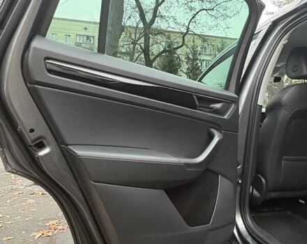 Серый Шкода Kodiaq, объемом двигателя 1.98 л и пробегом 151 тыс. км за 29300 $, фото 5 на Automoto.ua