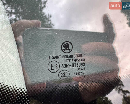 Шкода Kodiaq 2022 у Києві на Automoto.ua Сірий Шкода Kodiaq, об'ємом двигуна 2 л та пробігом 169 тис. км за 35999 $, фото 21 на Automoto.ua