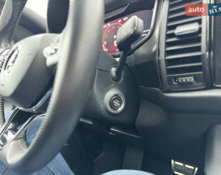 Серый Шкода Kodiaq, объемом двигателя 1.97 л и пробегом 181 тыс. км за 35500 $, фото 75 на Automoto.ua