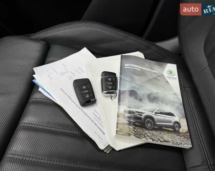 Серый Шкода Kodiaq, объемом двигателя 1.97 л и пробегом 83 тыс. км за 42900 $, фото 54 на Automoto.ua