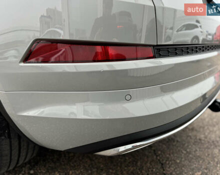 Серый Шкода Kodiaq, объемом двигателя 1.97 л и пробегом 181 тыс. км за 35500 $, фото 17 на Automoto.ua