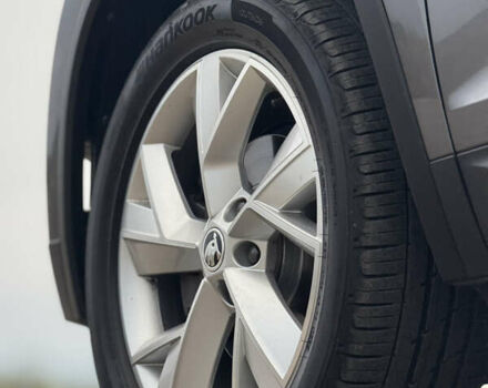 Сірий Шкода Kodiaq, об'ємом двигуна 2 л та пробігом 220 тис. км за 31200 $, фото 61 на Automoto.ua