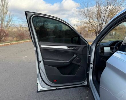 Серый Шкода Kodiaq, объемом двигателя 1.5 л и пробегом 80 тыс. км за 32000 $, фото 11 на Automoto.ua