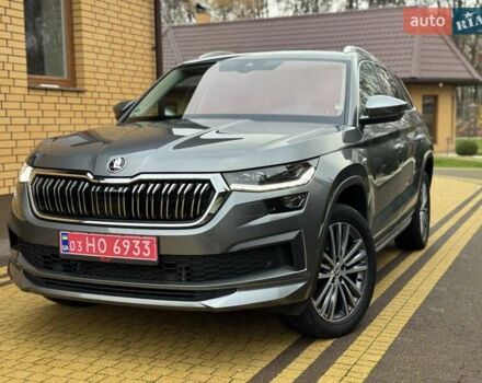Серый Шкода Kodiaq, объемом двигателя 1.97 л и пробегом 83 тыс. км за 42900 $, фото 2 на Automoto.ua