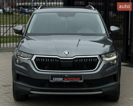 Серый Шкода Kodiaq, объемом двигателя 2 л и пробегом 67 тыс. км за 29999 $, фото 4 на Automoto.ua
