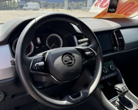 Сірий Шкода Kodiaq, об'ємом двигуна 2 л та пробігом 69 тис. км за 31500 $, фото 7 на Automoto.ua