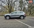 Серый Шкода Kodiaq, объемом двигателя 1.97 л и пробегом 151 тыс. км за 31500 $, фото 4 на Automoto.ua