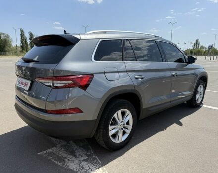 Сірий Шкода Kodiaq, об'ємом двигуна 2 л та пробігом 69 тис. км за 31500 $, фото 4 на Automoto.ua