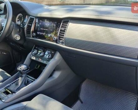 Серый Шкода Kodiaq, объемом двигателя 2 л и пробегом 86 тыс. км за 33700 $, фото 37 на Automoto.ua