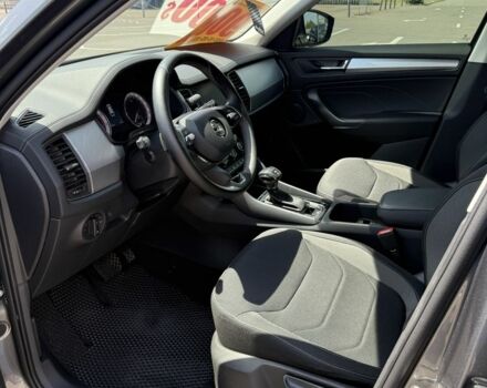 Шкода Kodiaq 2022 в Кривом Роге на Automoto.ua Серый Шкода Kodiaq, объемом двигателя 2 л и пробегом 69 тыс. км за 31500 $, фото 6 на Automoto.ua