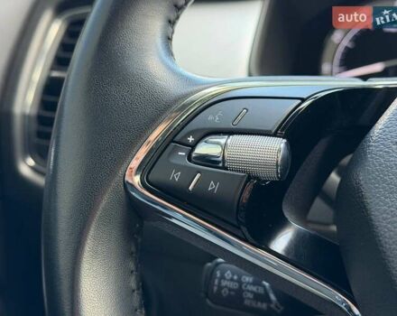 Серый Шкода Kodiaq, объемом двигателя 1.5 л и пробегом 80 тыс. км за 32000 $, фото 55 на Automoto.ua