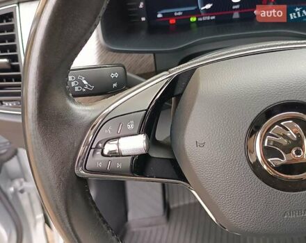 Серый Шкода Kodiaq, объемом двигателя 1.97 л и пробегом 106 тыс. км за 37700 $, фото 73 на Automoto.ua