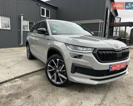 Серый Шкода Kodiaq, объемом двигателя 1.97 л и пробегом 188 тыс. км за 36950 $, фото 9 на Automoto.ua