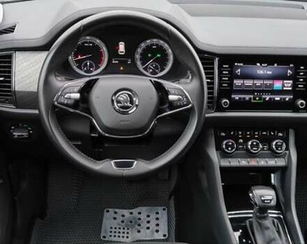 Сірий Шкода Kodiaq, об'ємом двигуна 2 л та пробігом 86 тис. км за 31900 $, фото 29 на Automoto.ua