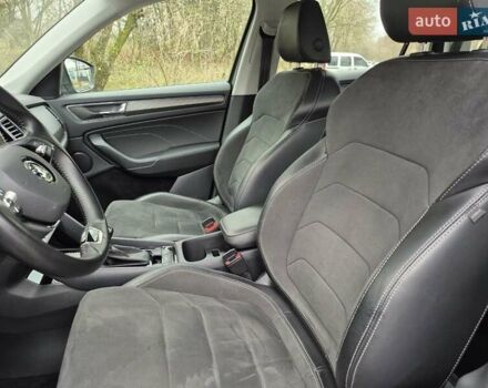 Серый Шкода Kodiaq, объемом двигателя 1.97 л и пробегом 151 тыс. км за 31500 $, фото 11 на Automoto.ua