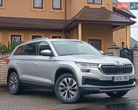 Серый Шкода Kodiaq, объемом двигателя 1.97 л и пробегом 106 тыс. км за 37700 $, фото 3 на Automoto.ua