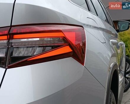 Серый Шкода Kodiaq, объемом двигателя 1.97 л и пробегом 106 тыс. км за 37700 $, фото 38 на Automoto.ua
