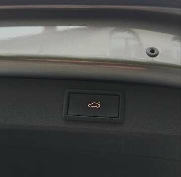 Сірий Шкода Kodiaq, об'ємом двигуна 2 л та пробігом 86 тис. км за 31900 $, фото 46 на Automoto.ua