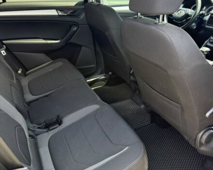 Сірий Шкода Kodiaq, об'ємом двигуна 2 л та пробігом 69 тис. км за 31500 $, фото 14 на Automoto.ua