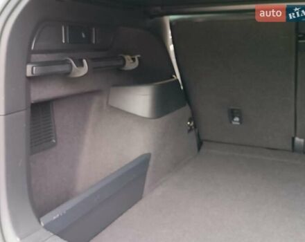 Серый Шкода Kodiaq, объемом двигателя 1.97 л и пробегом 106 тыс. км за 37950 $, фото 56 на Automoto.ua