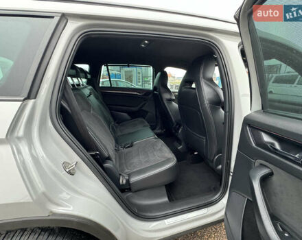 Серый Шкода Kodiaq, объемом двигателя 1.97 л и пробегом 181 тыс. км за 35500 $, фото 102 на Automoto.ua