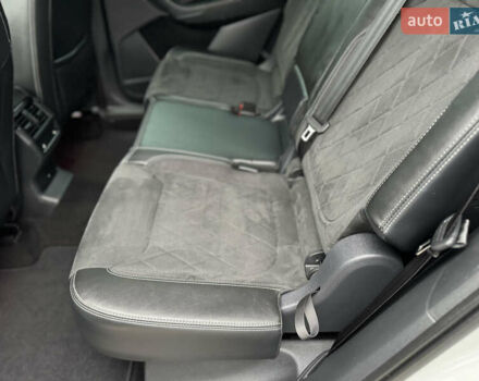 Серый Шкода Kodiaq, объемом двигателя 1.97 л и пробегом 181 тыс. км за 35500 $, фото 87 на Automoto.ua