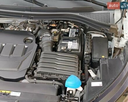 Серый Шкода Kodiaq, объемом двигателя 1.97 л и пробегом 106 тыс. км за 37700 $, фото 79 на Automoto.ua