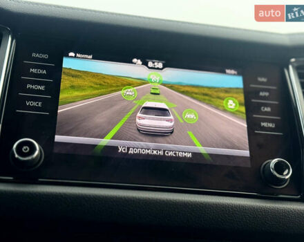 Сірий Шкода Kodiaq, об'ємом двигуна 2 л та пробігом 220 тис. км за 31200 $, фото 82 на Automoto.ua