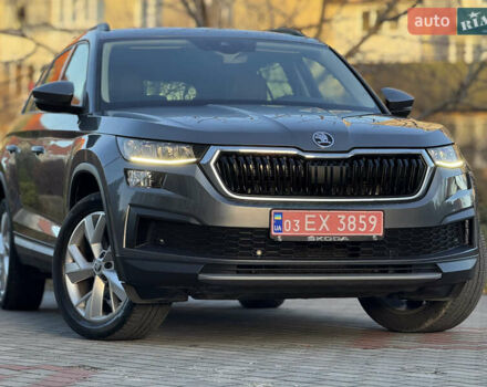 Сірий Шкода Kodiaq, об'ємом двигуна 2 л та пробігом 220 тис. км за 31200 $, фото 24 на Automoto.ua