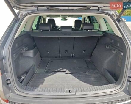 Сірий Шкода Kodiaq, об'ємом двигуна 1.97 л та пробігом 50 тис. км за 42036 $, фото 22 на Automoto.ua