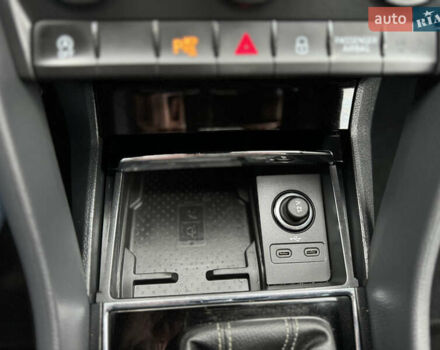 Серый Шкода Kodiaq, объемом двигателя 1.97 л и пробегом 181 тыс. км за 35500 $, фото 64 на Automoto.ua