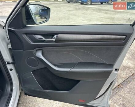 Серый Шкода Kodiaq, объемом двигателя 1.97 л и пробегом 188 тыс. км за 36950 $, фото 67 на Automoto.ua