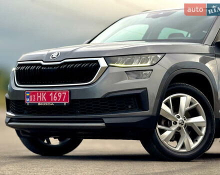Сірий Шкода Kodiaq, об'ємом двигуна 2 л та пробігом 220 тис. км за 31300 $, фото 10 на Automoto.ua