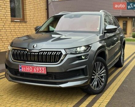 Серый Шкода Kodiaq, объемом двигателя 1.97 л и пробегом 83 тыс. км за 42900 $, фото 4 на Automoto.ua