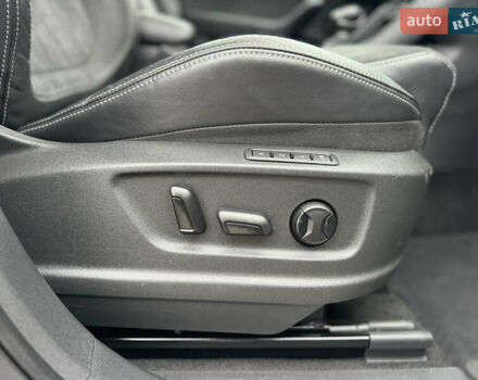 Серый Шкода Kodiaq, объемом двигателя 1.97 л и пробегом 181 тыс. км за 35500 $, фото 97 на Automoto.ua