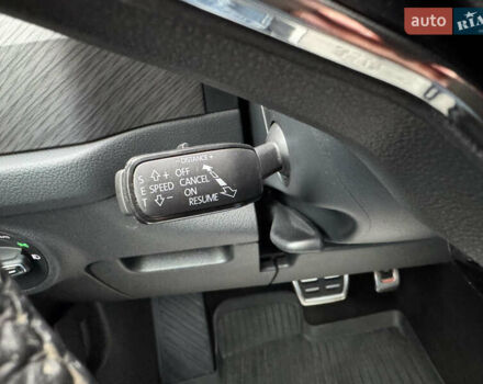 Шкода Kodiaq 2022 у Києві на Automoto.ua Сірий Шкода Kodiaq, об'ємом двигуна 2 л та пробігом 169 тис. км за 35999 $, фото 81 на Automoto.ua