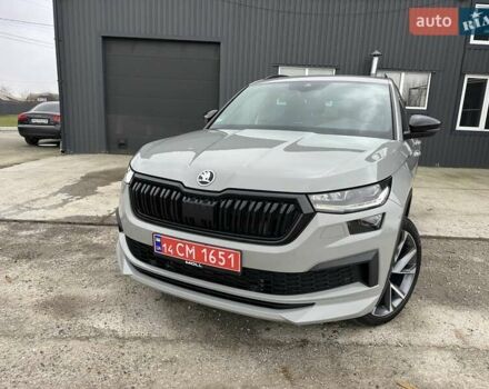 Серый Шкода Kodiaq, объемом двигателя 1.97 л и пробегом 188 тыс. км за 36950 $, фото 4 на Automoto.ua